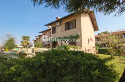 Villa a Schiera in Vendita a Bareggio via Cusago