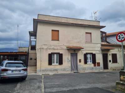 Appartamento in Vendita a Castelnuovo di Farfa via Santa Maria 1