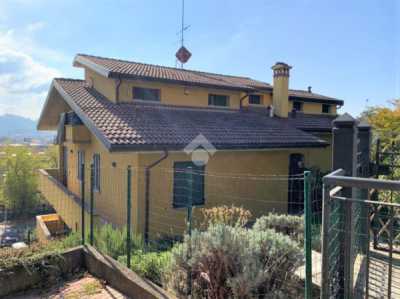 Appartamento in Vendita a Pavullo Nel Frignano via Italo Cornia 10