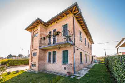 Villa in Vendita a Spilamberto via Provinciale Vignola Sassuolo 1090