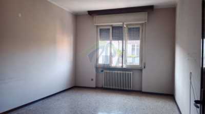 Appartamento in Vendita a Piacenza via Valla