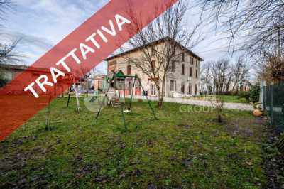 Rustico Casale in Vendita a Castelfranco Emilia via Borsari 1