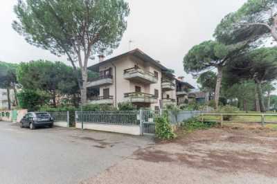 Villa in Affitto a Cervia Viale Romagna 31