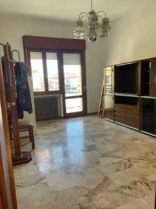 Appartamento in Vendita a Rimini Viale Berna 32