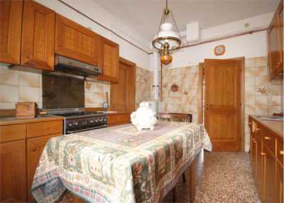 Appartamento in Vendita a Correggio via Ariosto 6
