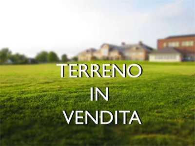 Terreno in Vendita a Reggio Emilia via Martiri di Cervarolo