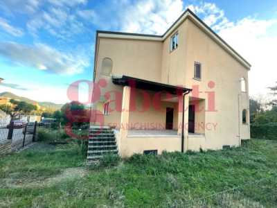 Villa in Vendita a Pietravairano via Padre Cipriano Caruso Snc