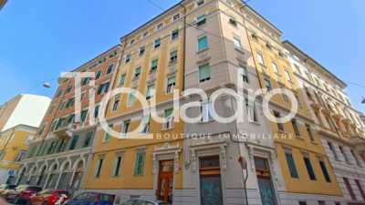 Appartamento in Vendita a Trieste via di Cologna 17