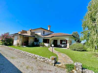 Villa in Vendita a Carlino via San Gervasio 27
