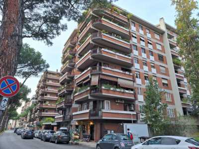 Appartamento in Vendita a Roma Viale Cesare Pavese 300