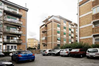 Appartamento in Vendita a Roma via Cogoleto