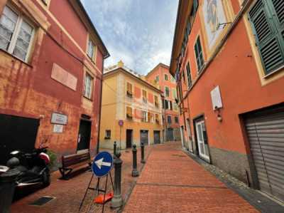 Appartamento in Vendita a Genova via Beata Chiara 13
