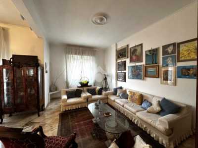 Appartamento in Vendita a Genova via Bolzaneto 18