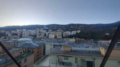 Appartamento in Vendita a Genova via Tortona 7