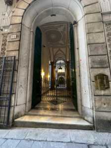 Appartamento in Vendita a Genova via Luccoli 30