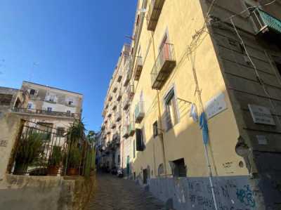 Appartamento in Vendita a Napoli Salita Miradois 26