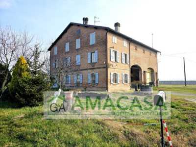Rustico Casale in Vendita a Bomporto via Per Modena 119