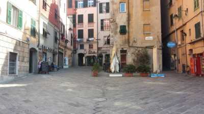 Attività Licenze in Vendita a Genova Piazza Sant