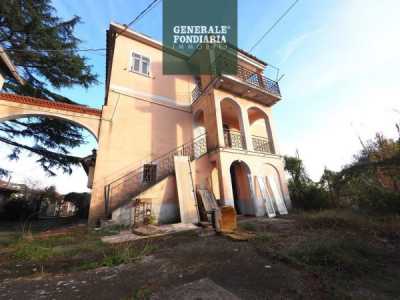 Villa in Vendita a Bolano via Giustiniana