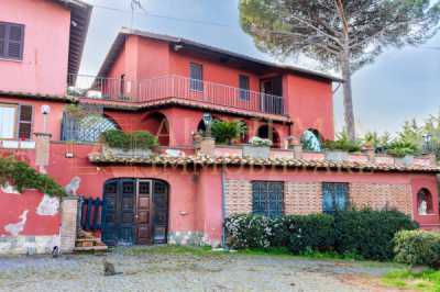 Villa in Vendita a Monte Porzio Catone via Frascati 41