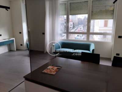 Appartamento in Affitto a Milano via Ambrogio Spinola 8