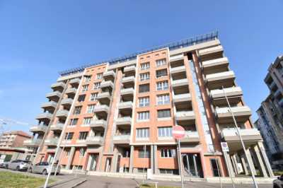 Appartamento in Vendita a Torino via Pietro Cossa 105