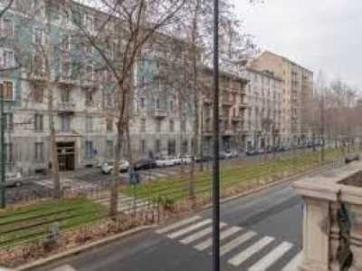 Appartamento in Vendita a Milano via Generale Giuseppe Govone