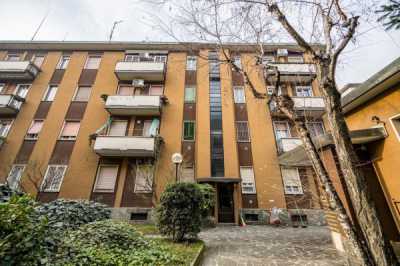 Appartamento in Vendita a Milano via Reinach 7