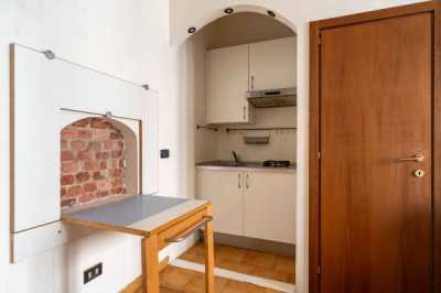Appartamento in Vendita a Milano Ripa di Porta Ticinese