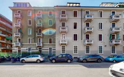 Appartamento in Vendita a Milano via Fiuggi 37