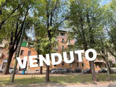 Appartamento in Vendita a Milano via Mac Mahon 107