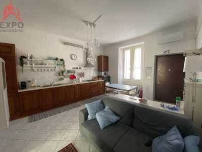 Appartamento in Vendita a Milano via Melchiorre Gioia 175