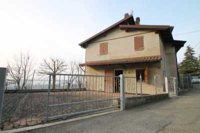 Villa in Vendita a Guiglia via Monteolo