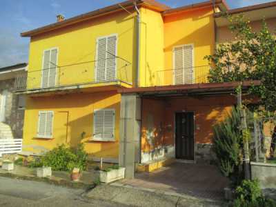 Villa in Vendita a Pietrelcina via Salvo D