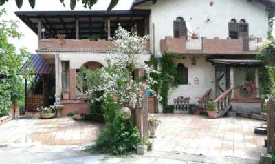 Villa in Vendita a Chiaravalle Centrale Santa Lucia