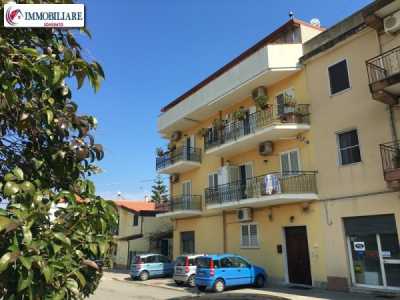 Appartamento in Vendita ad Isca Sullo Ionio via Circonvallazione on Paparo 31