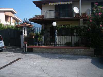 Villa in Vendita ad Alatri via Corsa Dei Cavalli
