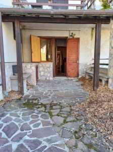 Appartamento in Vendita a Rocca di Cambio via Gran Sasso