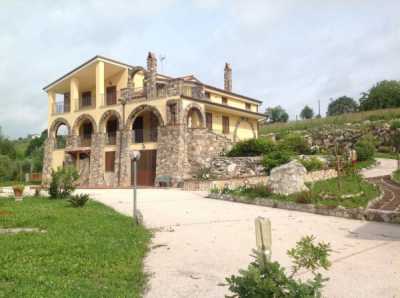 Villa in Vendita a Castel Campagnano via Mascioni