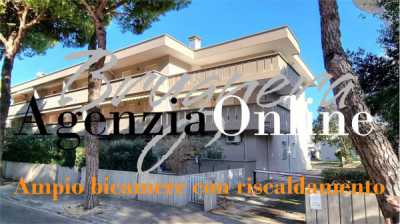 Appartamento in Vendita a Lignano Sabbiadoro via Genziana 4