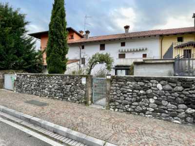 Villa in Vendita a Cividale del Friuli via Rualis 10