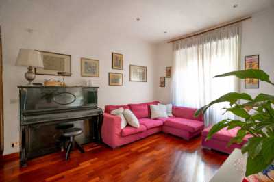 Appartamento in Vendita a Roma via Fara Sabina 1