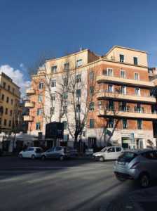 Appartamento in Vendita a Roma Viale Parioli