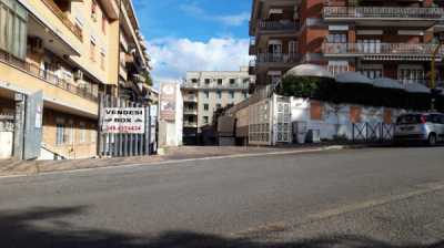 Box Garage in Vendita a Roma via Latina 543