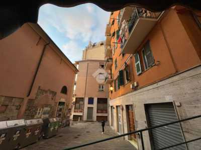Appartamento in Vendita a Genova via Delle Grazie