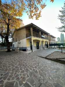 Villa in Vendita a Bomarzo via Vigna della Corte