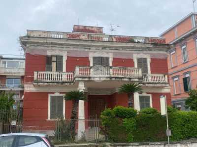 Villa in Vendita a Napoli via Alessandro Manzoni 144