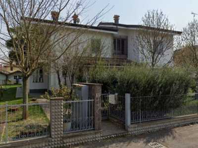 Villa in Vendita a Granarolo Dell
