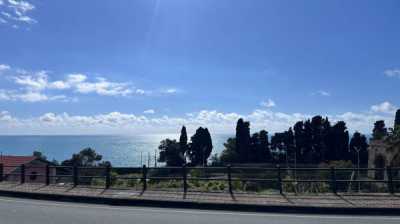 Attività Licenze in Vendita a Pieve Ligure via 25 Aprile