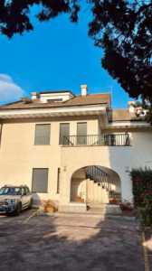 Appartamento in Affitto a Rapallo via Costantino Nigra 6